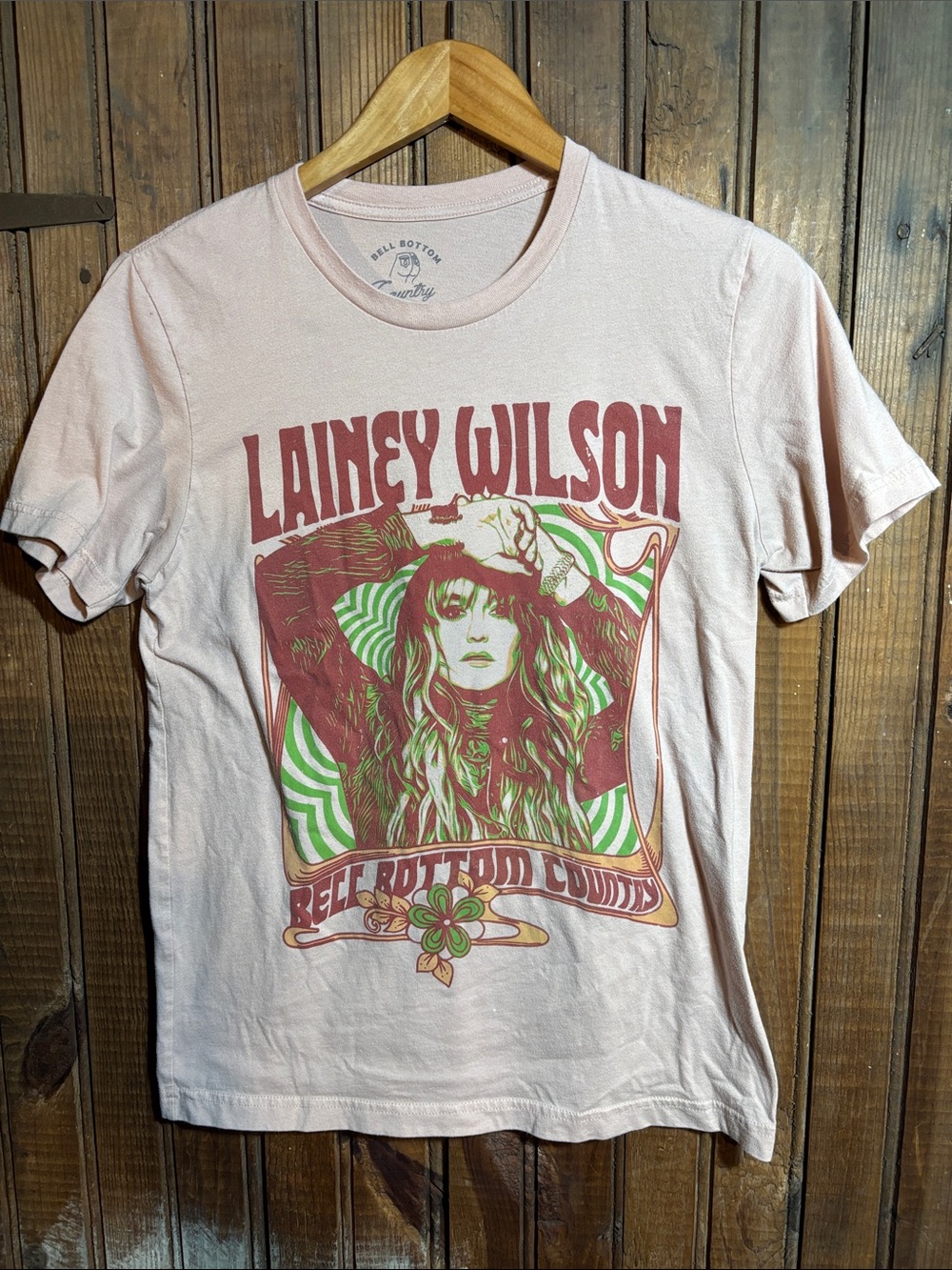 Lainey Wilson Graphic Tee - Light Pink with Red & Green Print